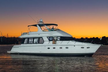60' Carver 2001 Yacht For Sale